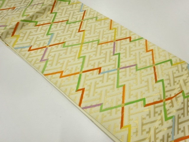 紗綾形模様織出し袋帯